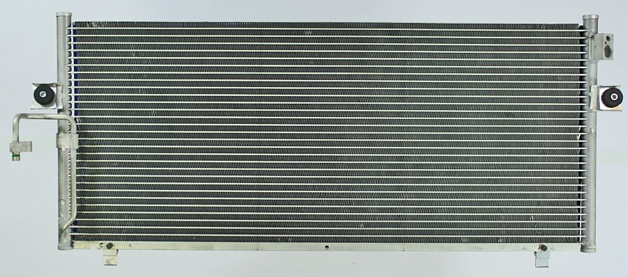 Foto de Condensador de Aire Acondicionado para Infiniti G20 2002 Marca APDI Nmero de Parte 7013035