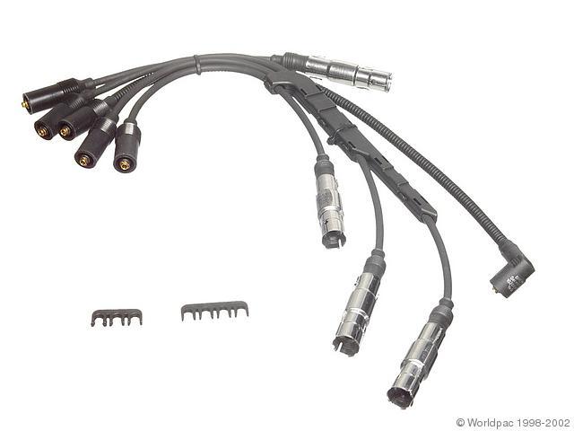 Foto de Juego de cables de buja para Volkswagen Cabrio Volkswagen Golf Volkswagen Jetta Volkswagen Passat Marca Bremi Nmero de Parte W0133-1615999