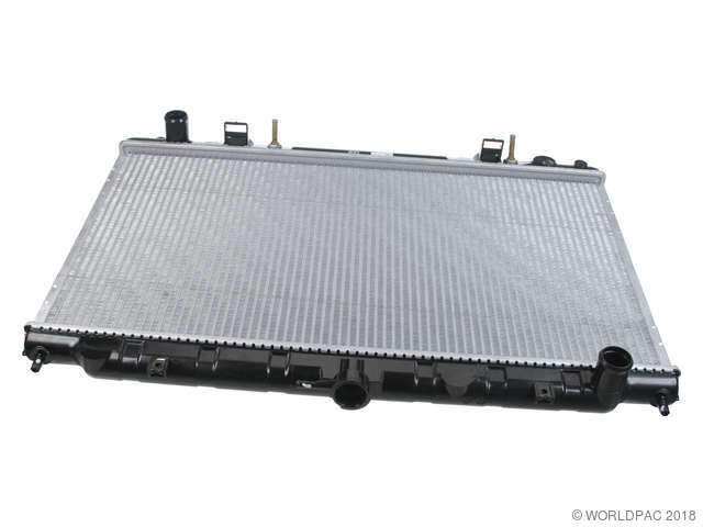 Foto de Radiador para Nissan Maxima Infiniti I30 Infiniti I35 Marca Csf Radiator Nmero de Parte W0133-1789863