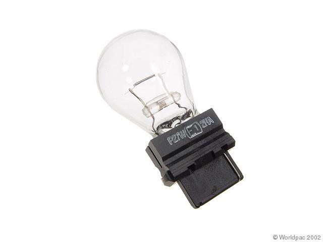 Foto de Bombilla de luz de retroceso para Ford, Mercury, Lincoln, Nissan, Dodge Marca Osram/sylvania Nmero de Parte W0133-1643046