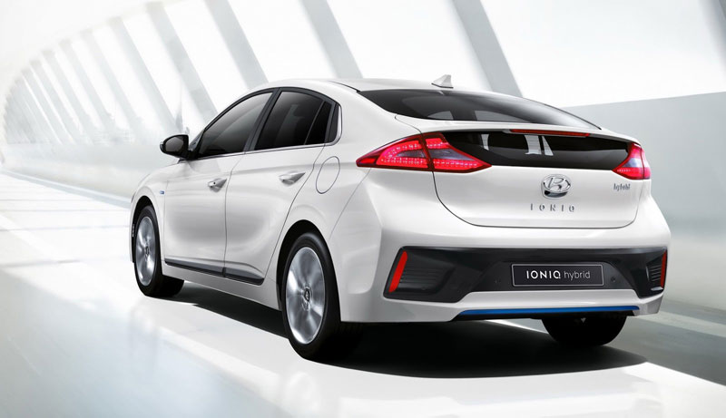 Hyundai Ioniq, la competencia directa de Toyota Prius