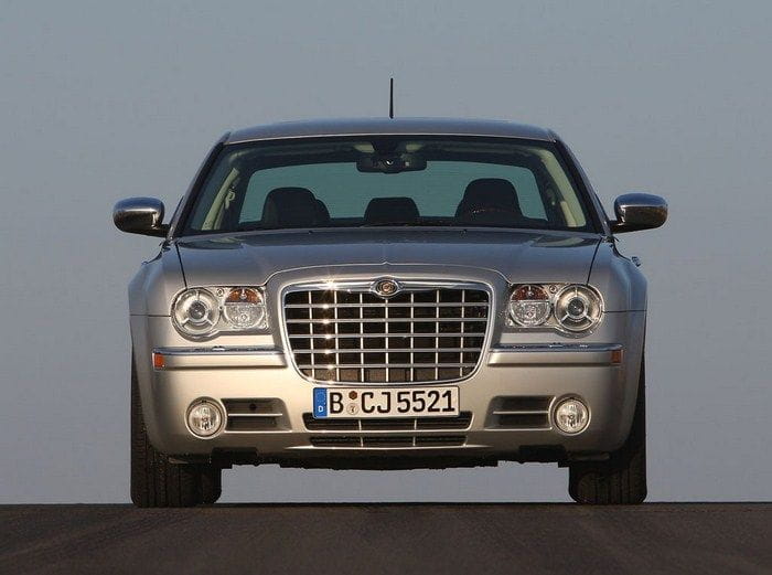 Chrysler busca un diseo ms aerodinmico para el futuro 300C y 200C