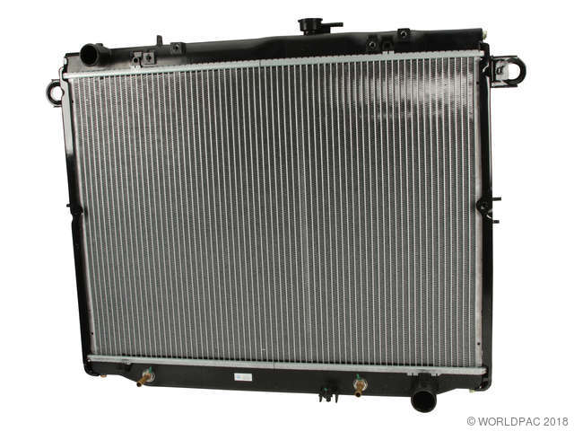 Foto de Radiador para Lexus LX470 Toyota Land Cruiser Marca Csf Radiator N�mero de Parte W0133-1740610