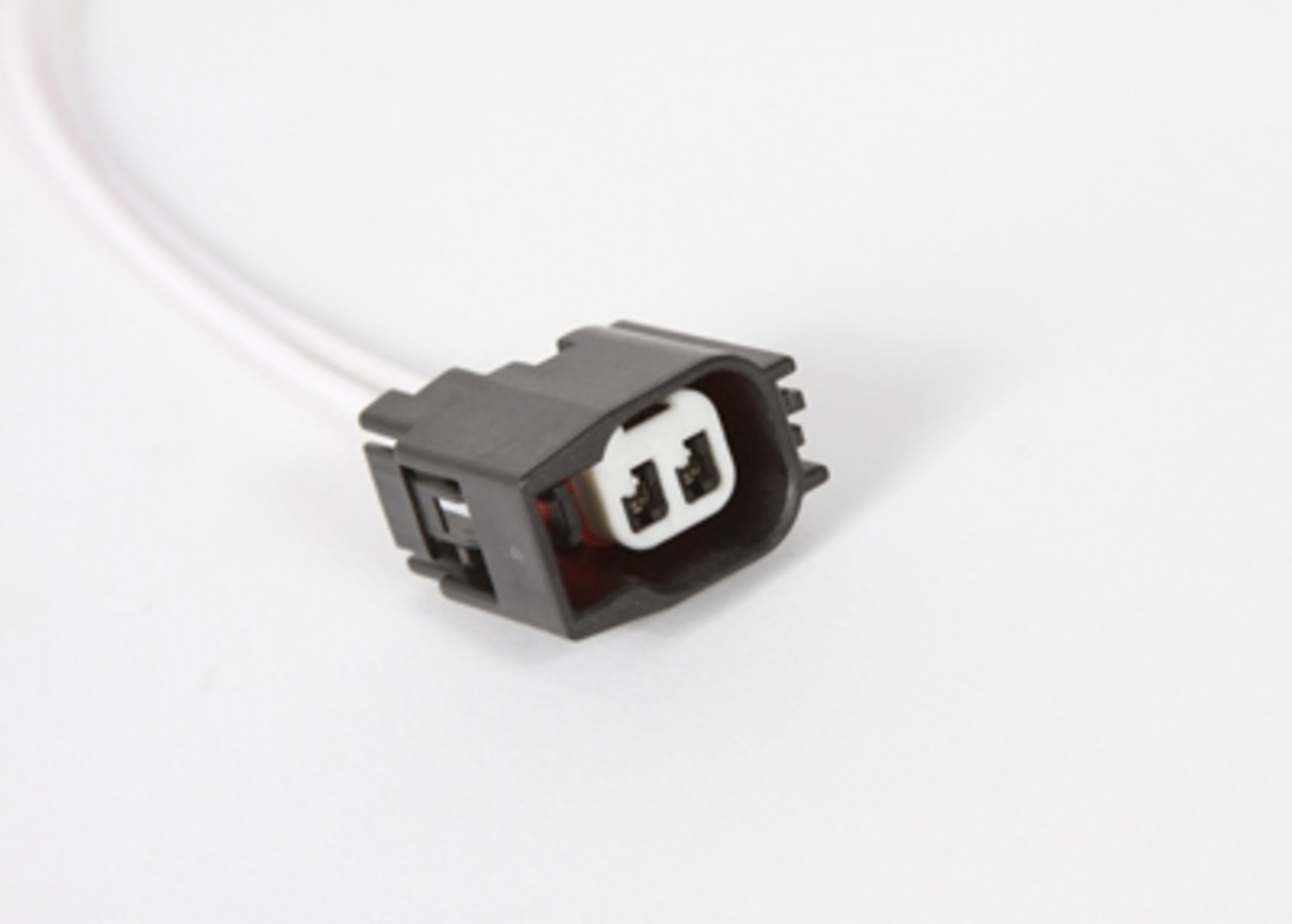 Foto de Conector del Sensor de Velocidad Frenos ABS para Buick LaCrosse 2012 Chevrolet Malibu 2013 2015 Chevrolet Sonic 2012 Marca AC Delco N�mero de Parte PT2831