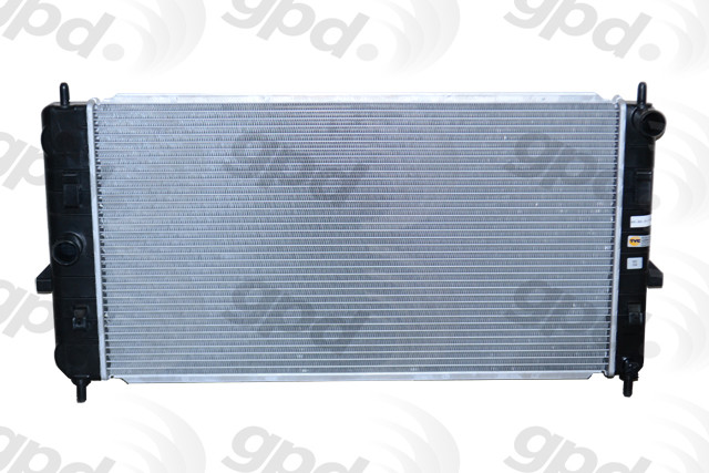 Foto de Radiador para Chevrolet Cobalt 2006 Marca GLOBAL PARTS Nmero de Parte 2775C