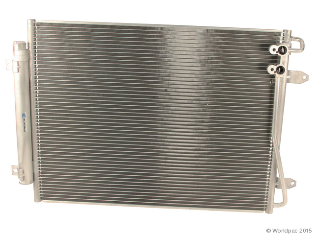 Foto de Condensador de Aire Acondicionado para Volkswagen Passat Volkswagen CC Marca Koyo Cooling N�mero de Parte W0133-2022991