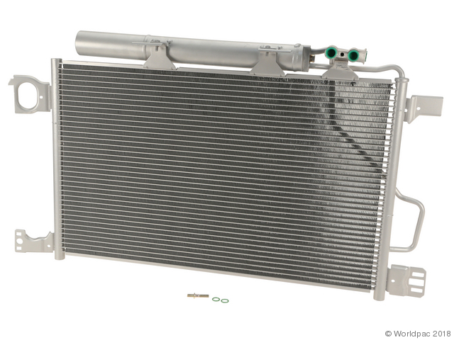 Foto de Condensador de Aire Acondicionado para Mercedes-Benz Marca Nissens Nmero de Parte W0133-2572572