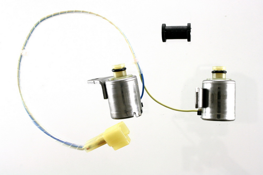 Foto de Solenoide de Control de Transmisi�n Autom�tica para Kia Sephia Kia Spectra Kia Spectra5 Ford Escort Mercury Tracer Mazda MX-3 Mazda 323 Mazda Protege Marca PIONEER INC. Parte #771057