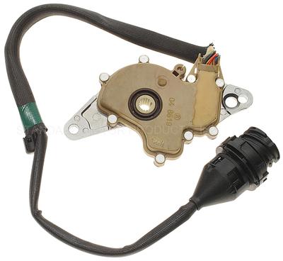 Foto de Interruptor de Seguridad Neutro para BMW 740i BMW 740iL BMW 850Ci Marca STANDARD MOTOR Nmero de Parte NS-333