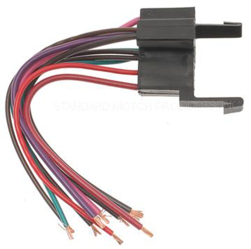 Foto de Conector del Interruptor de Encendido  para Chevrolet C10 Pickup 1969 1971 1972 Chevrolet G10 Van 1970 1972 Chevrolet K10 Pickup 1972 1974 Marca STANDARD MOTOR Parte #S-672