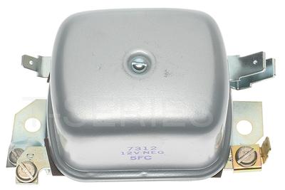 Foto de Regulador de Voltaje para Porsche Alfa Romeo Saab Volkswagen Marca STANDARD N�mero de Parte VR39T