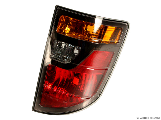 Foto de Conjunto de luz trasera para Honda Ridgeline 2007 2006 2008 Marca Tyc N�mero de Parte W0133-1802109